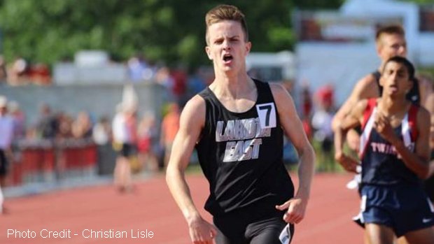 milesplit's tweet photo. Are you serious Dustin Horter!?

8:48.7 for US No. 1‼️Five boys go sub 9 at the @EasternRelays ‼️ https://t.co/iXwfLOiNqv