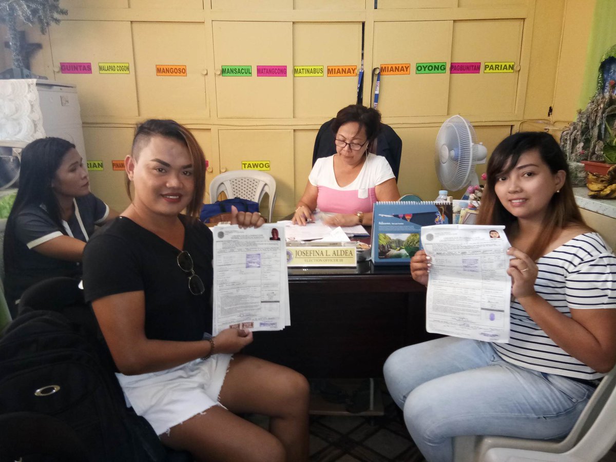 COMELECREGION6's tweet photo. COC Filers in Sigma, Capiz. @commrguanzon https://t.co/eRzVkIGmn4