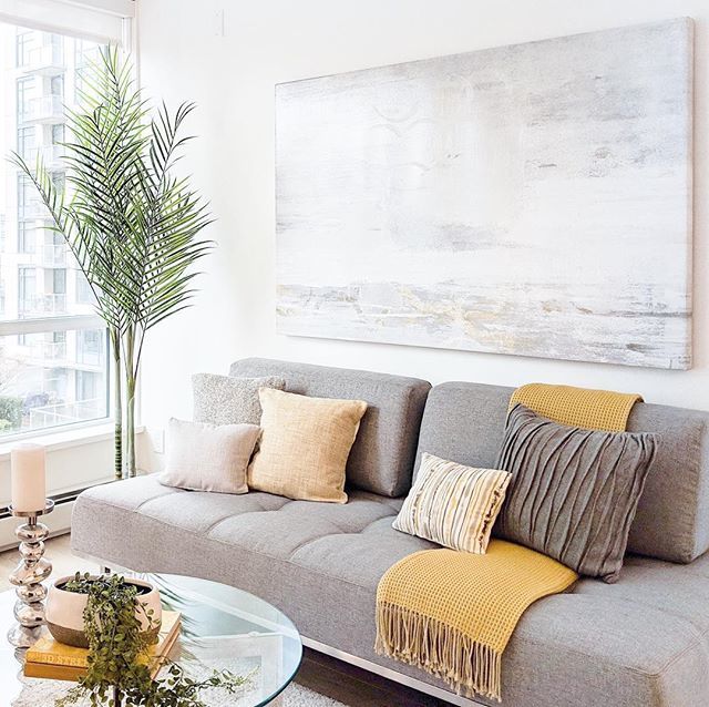 fluffdesigns's tweet photo. Happy Friday everyone! 🎉•
•
•
#rentfluff #fluffdesigns #homestaging #staging #staginghomes #furniturerental #propertystyling #accessories #yvr #furniture #livingroom https://t.co/iadC9a2xLk https://t.co/LW0yg7yCSo