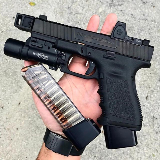 TexasBlackRifle's tweet photo. 📸 Repost @juan_alonsodefensegroup
・・・
Beams.
・・・
#tbrci #glock #stubbycomp #Compensator #AmericanManufacturing #InnovatorsNotImitators #MicroComp #MadeByGunGuys #Comp #GlockComp #G19 #TexasMade #America #Gun #Guns #Patriot #Gunchannels #EDC #ever… https://t.co/PIMpcOS3dQ https://t.co/Qkni6Ys620