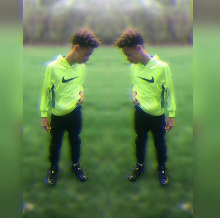 AyoMightyy's tweet photo. Young Lightskin really out here 😍 https://t.co/kimDcS1GTX