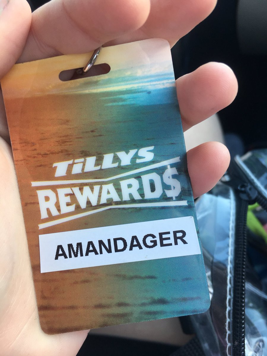 fail_to_thin's tweet photo. If my associates don’t refer to me as Amandager they’re gonna get written up😎 I survived my first shift as a boss lady! https://t.co/huOQjpyjmt