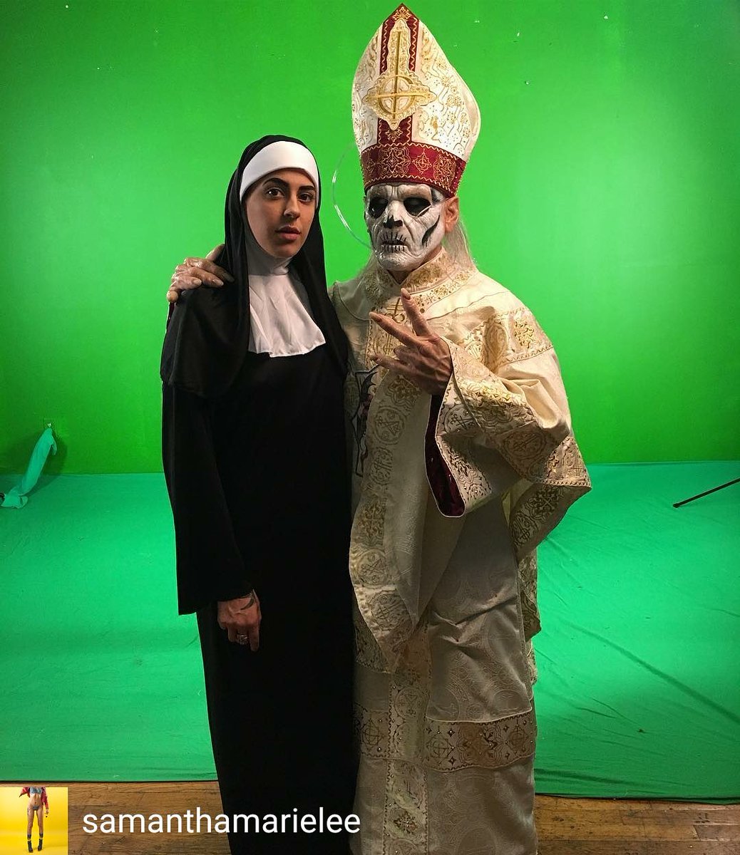 LegionOfGhost's tweet photo. What is this aboot? ���
via #samanthamarielee on IG:
@panoramaprogramming and the crew i miss y’all and being a bad girl nun @thebandghost #panoramaprogramming
https://t.co/DPZ3gt4dyA https://t.co/cxZ2xSOpi9
