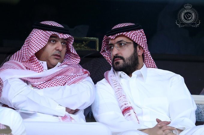 mmaram51's tweet photo. #النصر_ينسحب_من_ميثاق_الشرف

سعود آل سويلم رئيس جديد للنصر ويطمح لتحقيق الإنجازات لناديه وهذا حق مشروع .. لكن الهلاليين ليش زعلانين بفهم يعني؟ https://t.co/AZQ0cSywgp