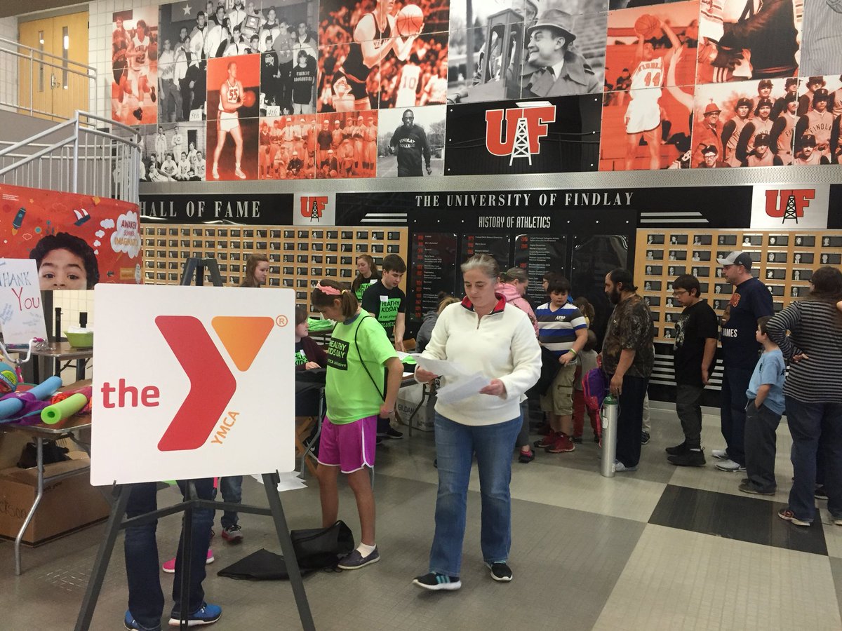 BFinlayYMCA's tweet photo. Another huge Healthy Kids in Findlay -thanks to our awesome Mayor for her proclamation and encouraging words- so many  great kids and families at the University where our event was held. We appreciate the collaboration with AD and devoted YMCA Board member Brandi Laurita’s staff! https://t.co/WjwVGpZVZ0