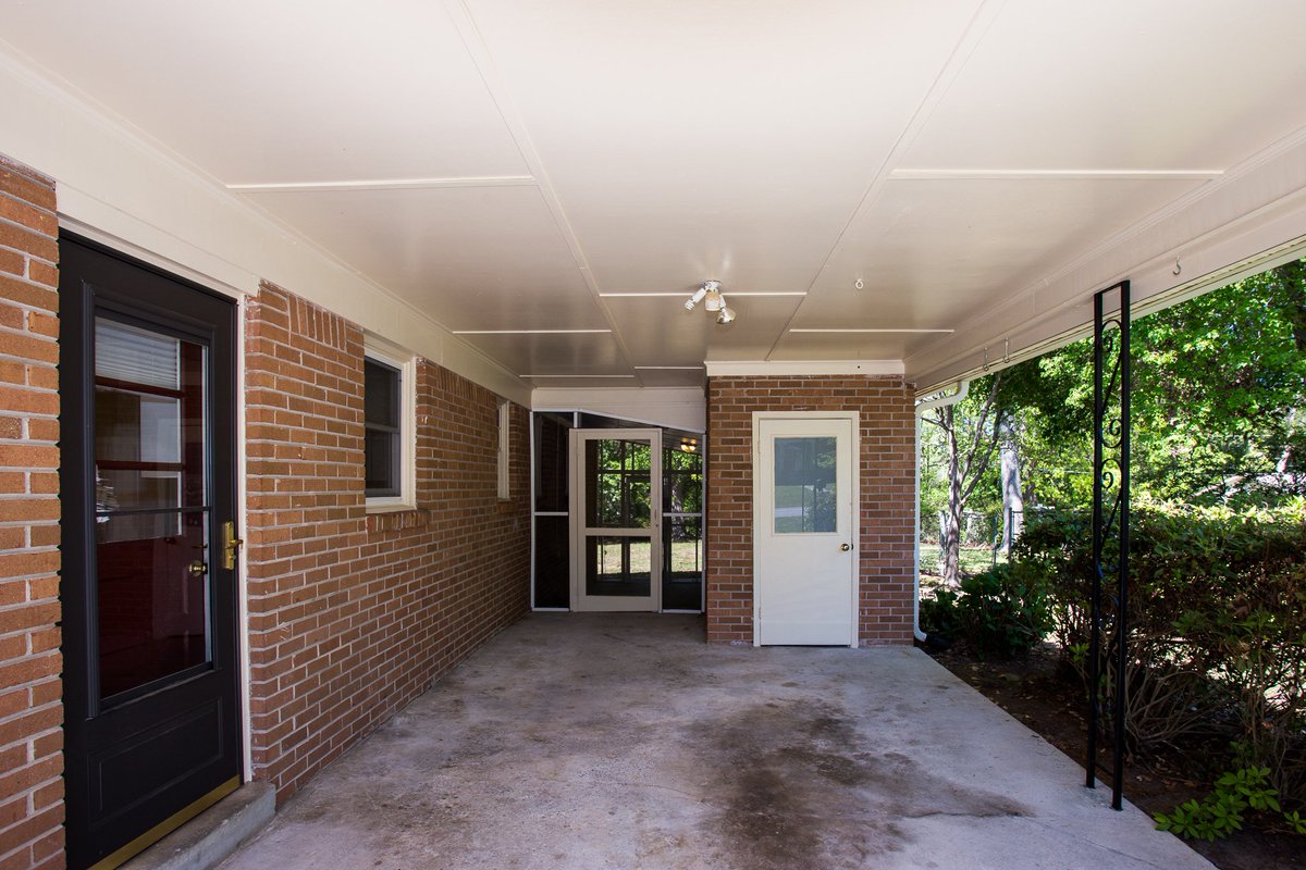 Petie Bradley On Twitter 3 Br 1 1 2 Bath 1106 Price Circle