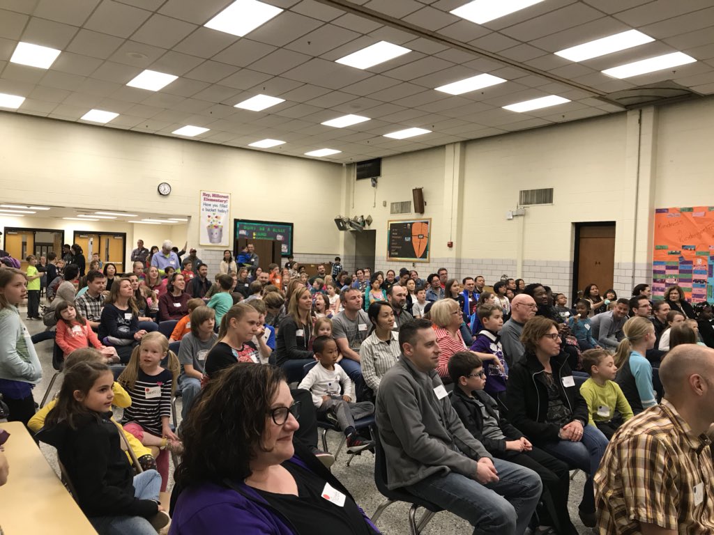mrscapka's tweet photo. I am a very tired but happy teacher tonight. We had a great STEAM night @Hillcrest_BCPS thanks to being a #21stCenturyEGRecipient @HsSpots @OURSchoolsMD and we recieved word from @MAEOE_MD that we are a Sustainable Green School https://t.co/YrPTaVuAsE