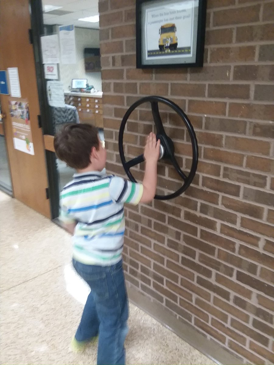 HLambert85's tweet photo. Our class set a goal to receive 5 comments on our hallway behavior.  We achieved it, &amp; everyone honked the horn today in celebration! @clifdaleelem #FuelingStudentsForward https://t.co/cbJt7A9K5C