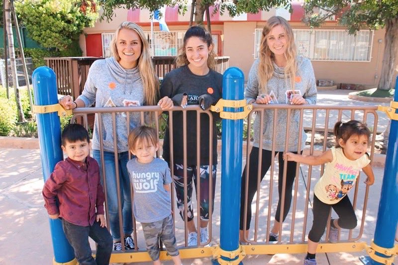 DGCSULB's tweet photo. It’s always a great day to #DoGood! Thank you so much @LightTheWayBCC for having us today, we loved every minute of it ⚓️👁💛 https://t.co/QGixmSby6s
