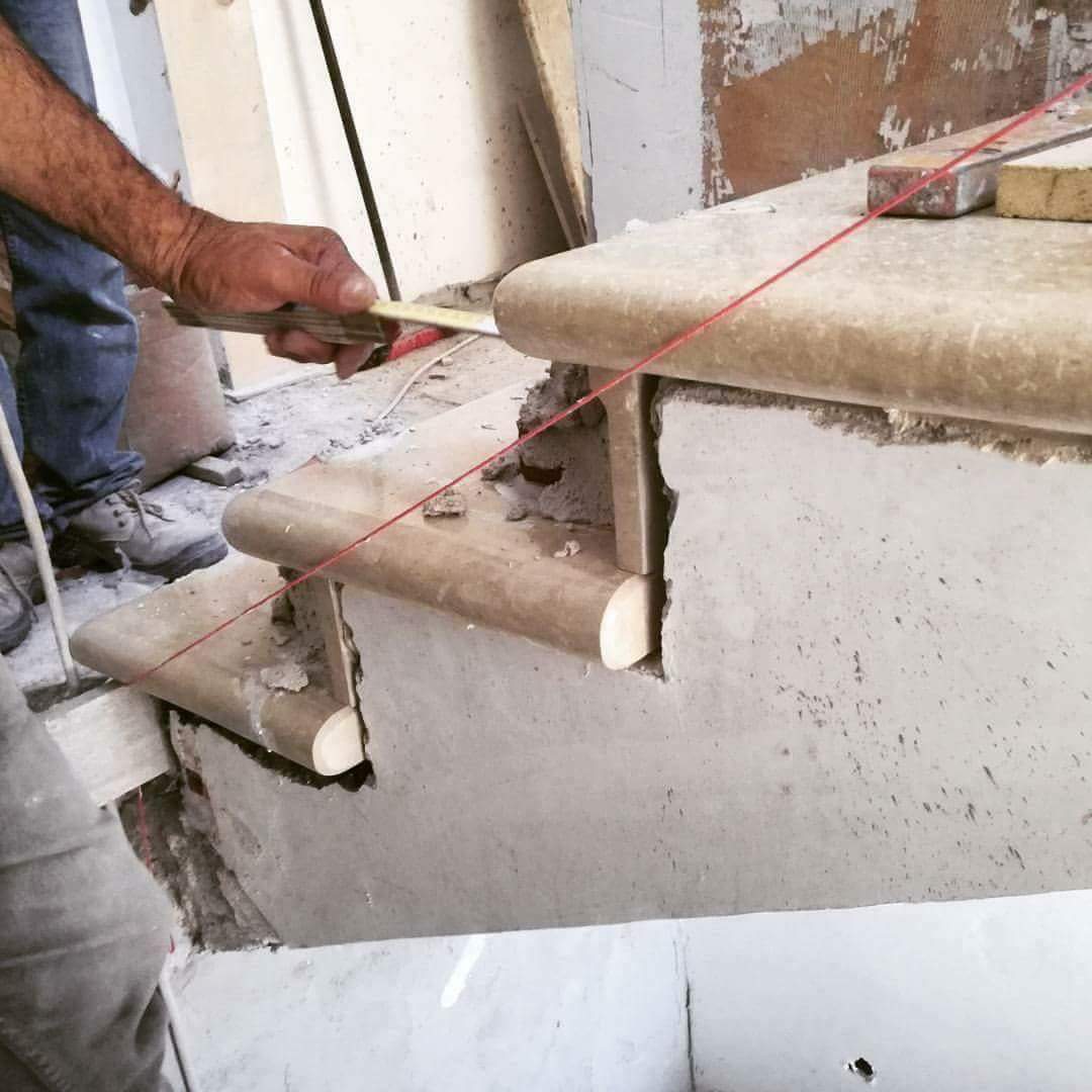 LumaSolar's tweet photo. RT @UProietto: Scala Pietra bianca di #Modica 
Ok per interni ed esterni
Levigata lucida anticata sabbiata bocciardato
Non confondere con pietra bianca Ragusa, da frantoio brecciolino, cemento, mat. riempimento

#architettoumberto #architettura #architec… https://t.co/YmcKttLIFa