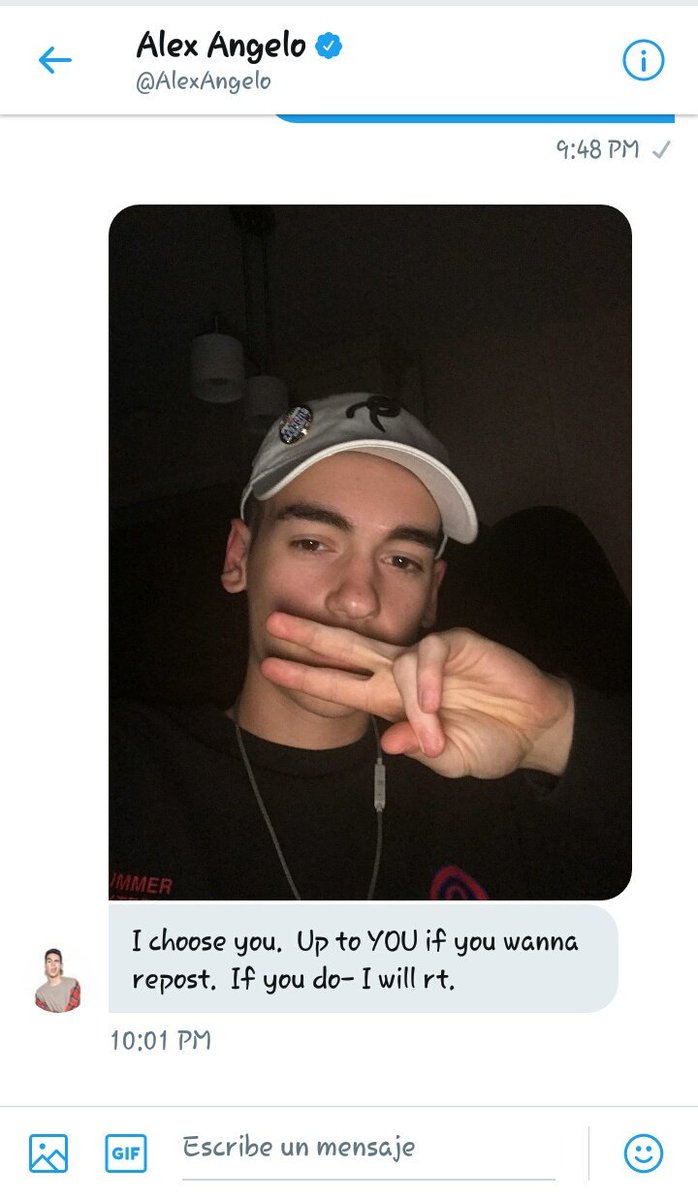 marlyn_swag's tweet image. Omg You're too cute😍 I LOVE YOUU
@AlexAngelo