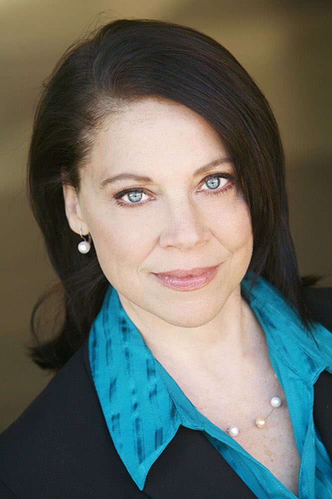coastalent1's tweet photo. A few tickets left! #DinnerwithMudder! #GeneralHospital @gatitweets! Next Saturday #Astoria! 718 728 8581 to get a ticket! https://t.co/vCzf2EWrAJ