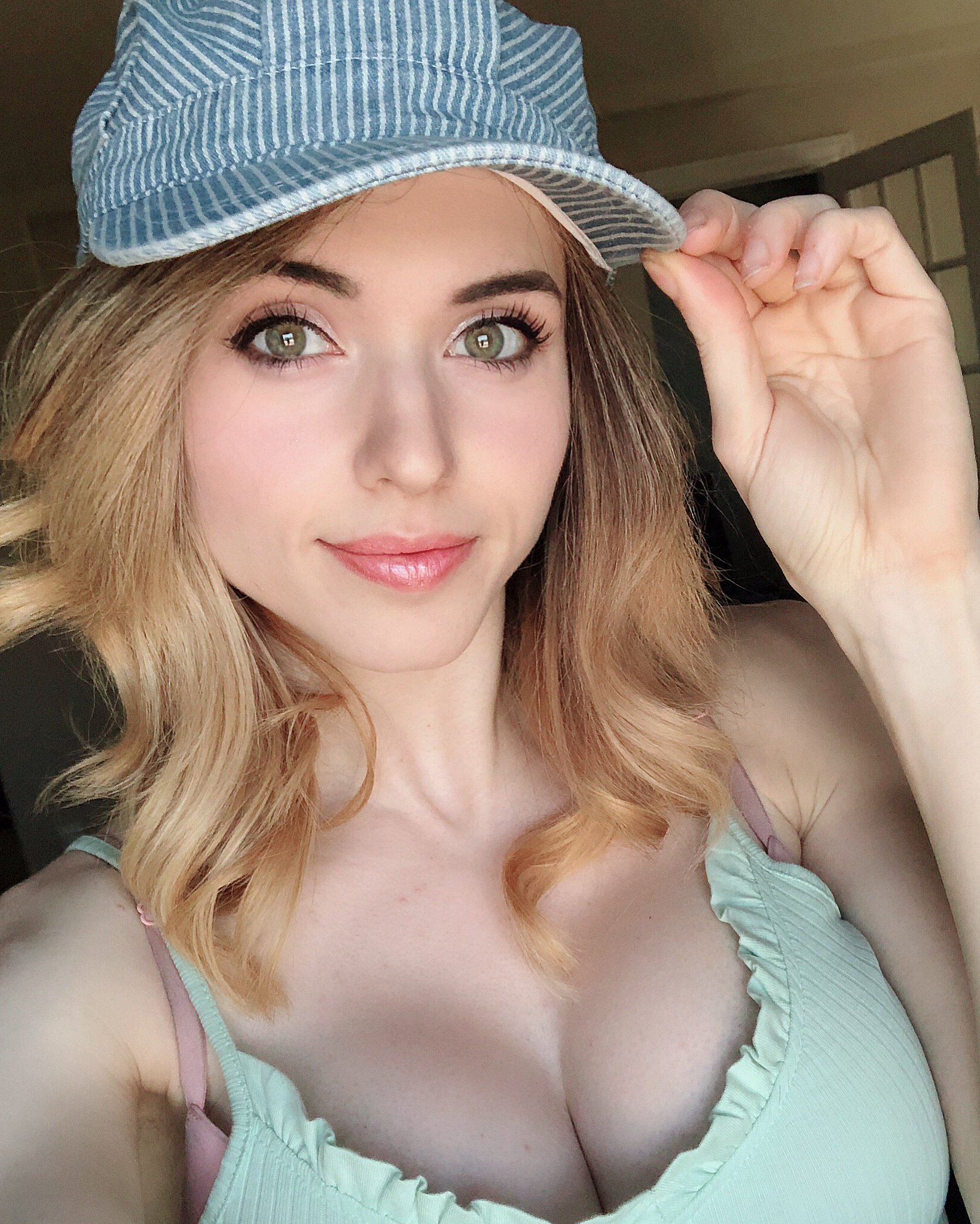 Leaked Amouranth Photos: You Won'T Believe Your Eyes! - egbuoy1