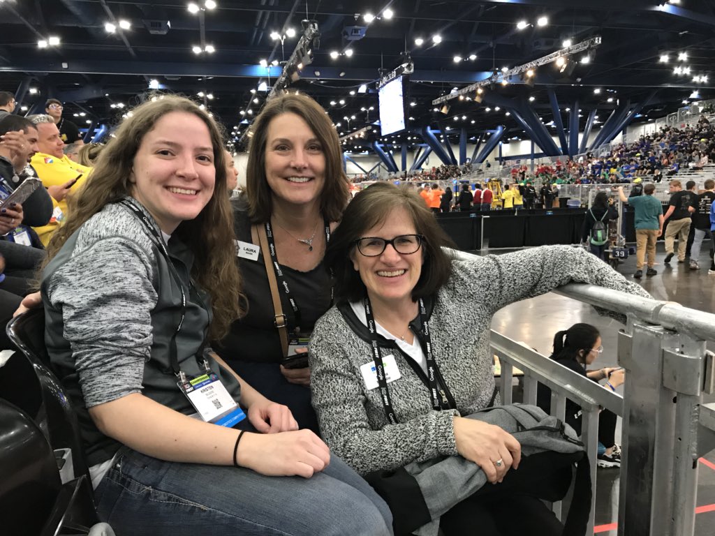STEMKC's tweet photo. @FIRSTweets World Champs is the best when you can connect with #KCEZ @FRCTeams mentors #morethanrobots https://t.co/Axo2fmzRbs