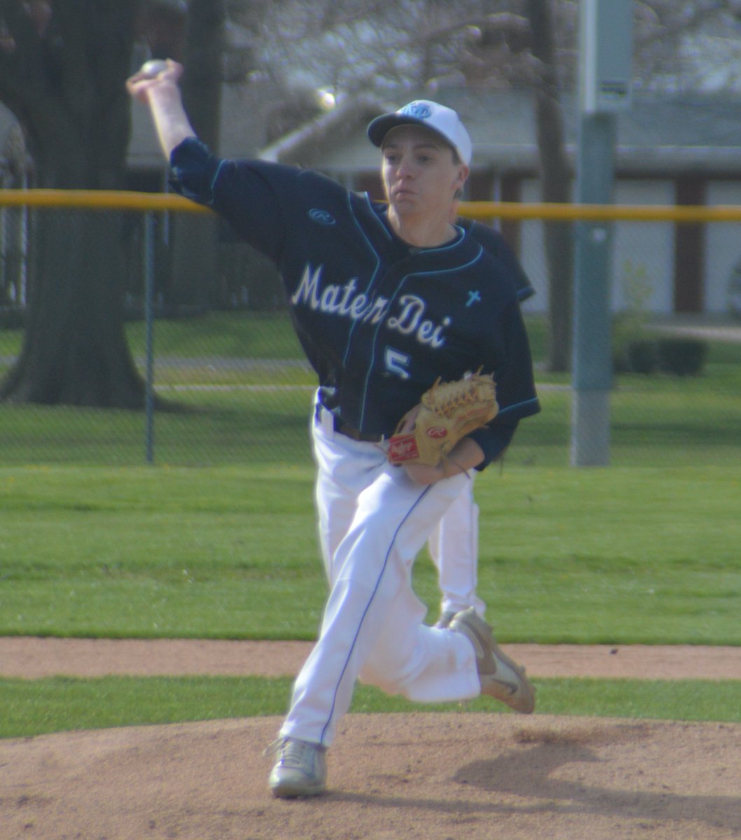 mwilson_Banner's tweet photo. Kyle Petermeyer threw a complete game three-hitter with six strikeouts in the @MD__Baseball 2-0 win over Salem. https://t.co/8UJfI7ni7d
