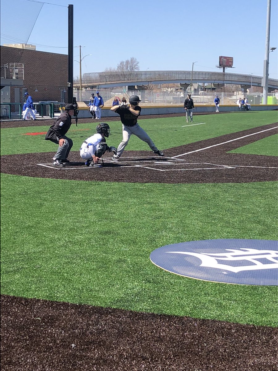 MichCCAA's tweet photo. On this date in 1912, the Detroit Tigers opened Navin Field, today Mott CC and Henry Ford College played a doubleheader on the same site https://t.co/Et59ZkUhiz