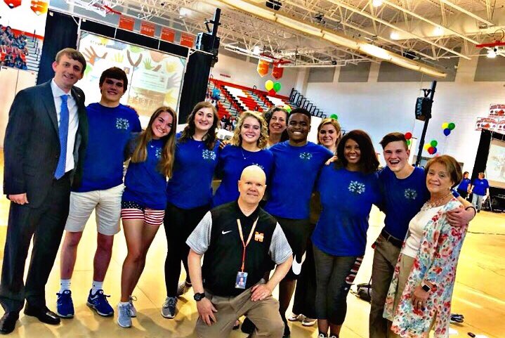 vhslslc18's tweet photo. 2018 VHSL KT Student Leaders Conference was a great success! Thanks to a fantastic team of leaders!

#slc18 #oneccps @ccpsinfo @DrJamesLane @Winslow4Super @VHSL_activities @Bamerriman https://t.co/wYoS848PMY