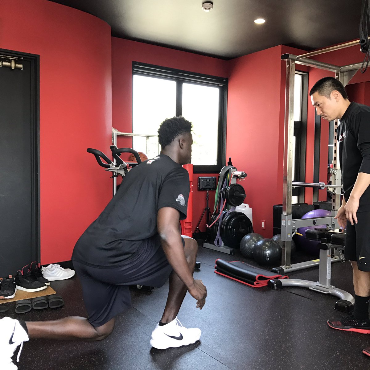 ohguchi3's tweet photo. クルも懸命にリバビリ中💪
#浜松学院大学
#ジャイニャクル
#coulou
#ACTIVATEGYM https://t.co/JeZHg3habX