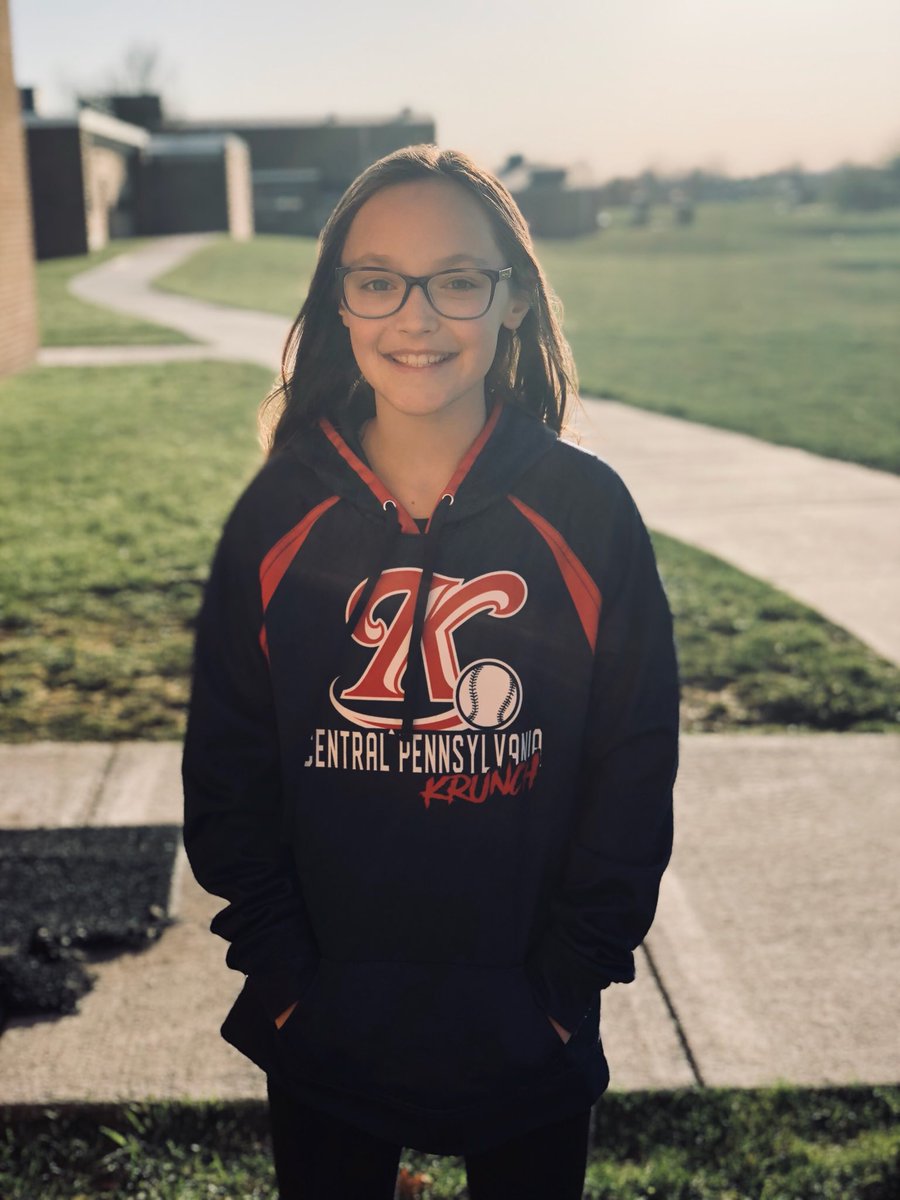 Highlighting this Krunch 10U player - Stella Gasper(Pitcher/3B)! 
Focused in the classroom and Fierce on the field.
#studentathlete #hardworkpaysoffs #krunchitup