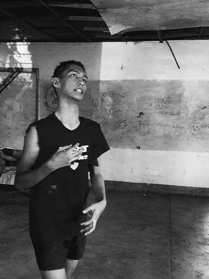 theluciasilva's tweet image. Because apparently they accuse us that we don't care about MH. WALANG KATAPUSANG GODOT, a 16-hr durational devised performance of #UPREP meant to expose the dire condition of MH patients in the PH under an oppresive system of deprivation and neglect from the govt. #LetRepPerform