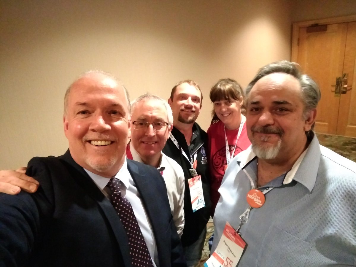 Tattooed_Athena's tweet photo. Brother Dragan, @HorganNDP and friends taking a selfie at #cupebc18 Fantastic I’d say 🤗 https://t.co/IYYbSx4MFD