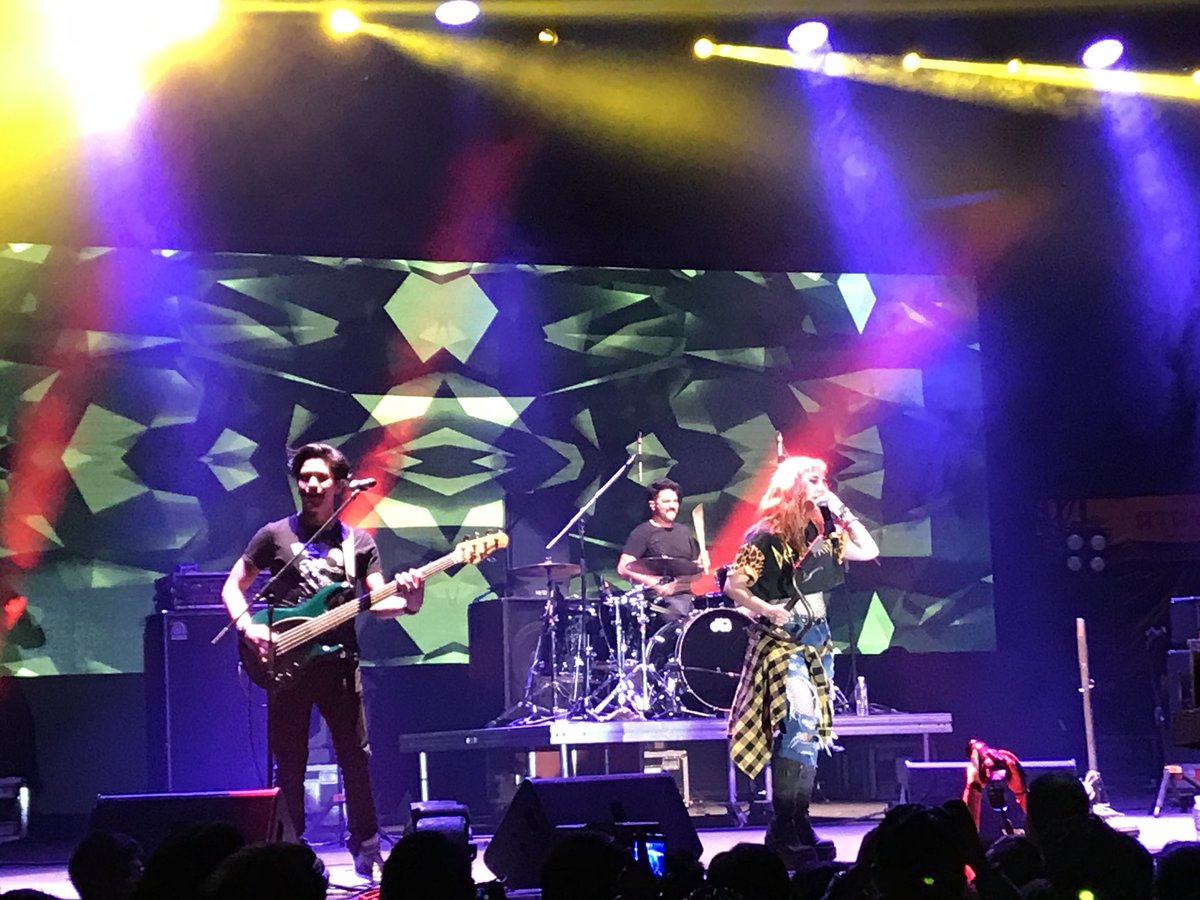 AcusticaSub's tweet photo. .@JotDog abriendo el @MeXaFest en #CarpaAstros y en nuestra cuenta de #Instagram tenemos algunos fragmentos de su presentación. Corre a verlos 🏃‍♂️ https://t.co/X6KhmJ3y6v https://t.co/2RsJ5s0txp