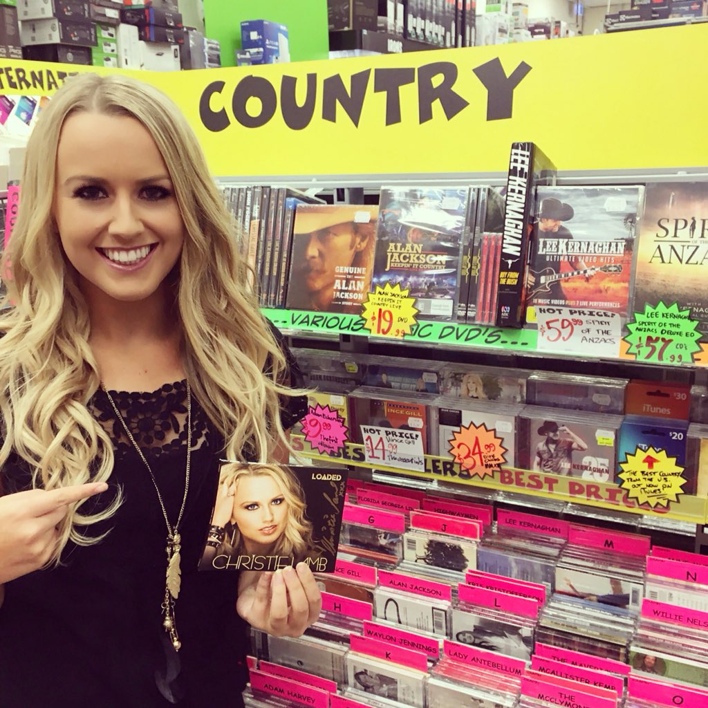 christielambmus's tweet photo. Happy International Record Store Day 📀👍🏻
#Victoria you'll be able to grab your copy at tonight's #PowerRanch show🎶 https://t.co/QDYTRNh8AQ