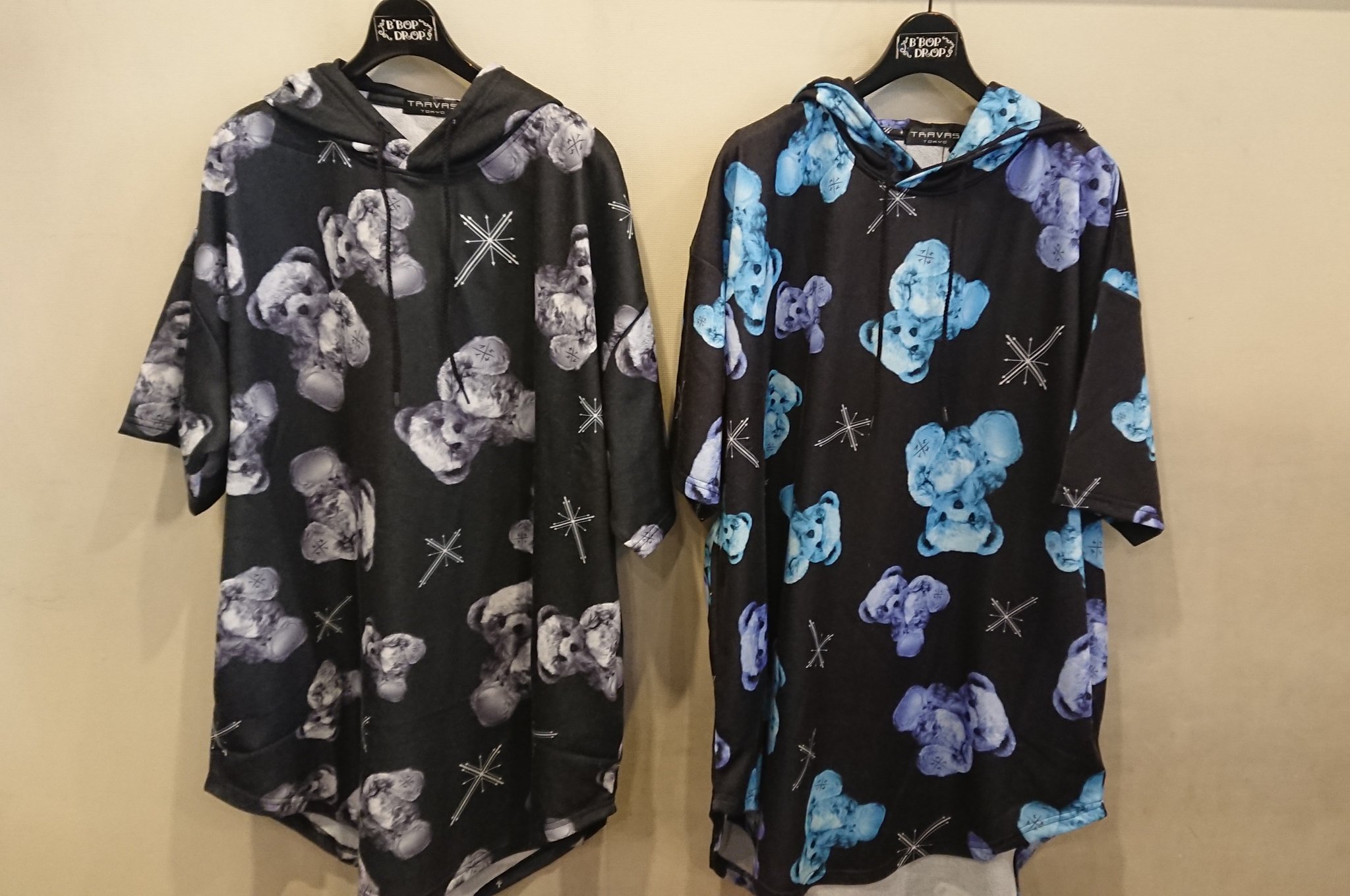 B Bop Drop ビバップドロップ Travas Tokyo 本日 宇宙柄bigカットソー Amp くま総柄半袖パーカーが入荷です インパクトあるプリントは 春夏コーデに取り入れたいアイテムですよ Z Travastokyo 宇宙柄 くま T Co Xl2jrm0uhn Twitter