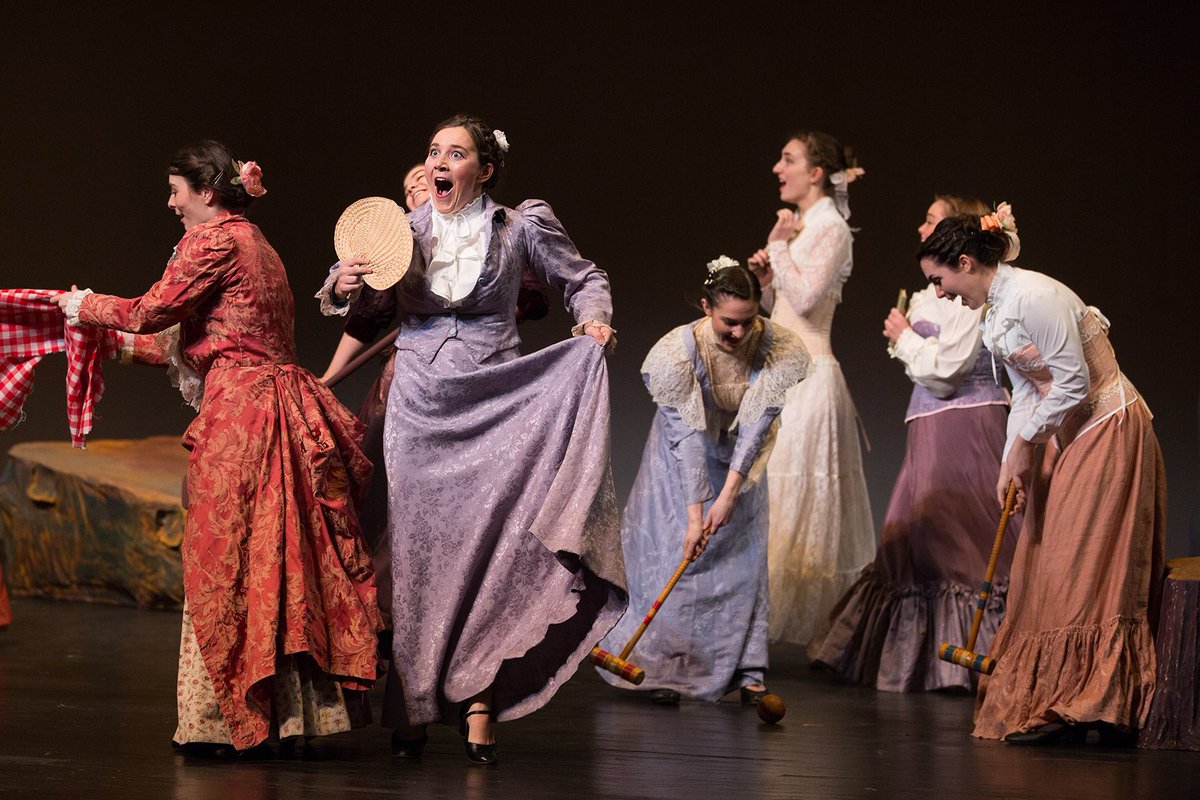 CraneOperaEns's tweet image. Huzzahs?  What's a huzzah?
A Huzzah is what you get when an audience sees a FABULOUS PERFORMANCE.  As in "Huzzahs for the fabulous women's chorus in THE PIRATES OF PENZANCE."  They kick some serious Pirate butt in this show!   #SUNYPotsdam #potsdamproud #MakeItCrane