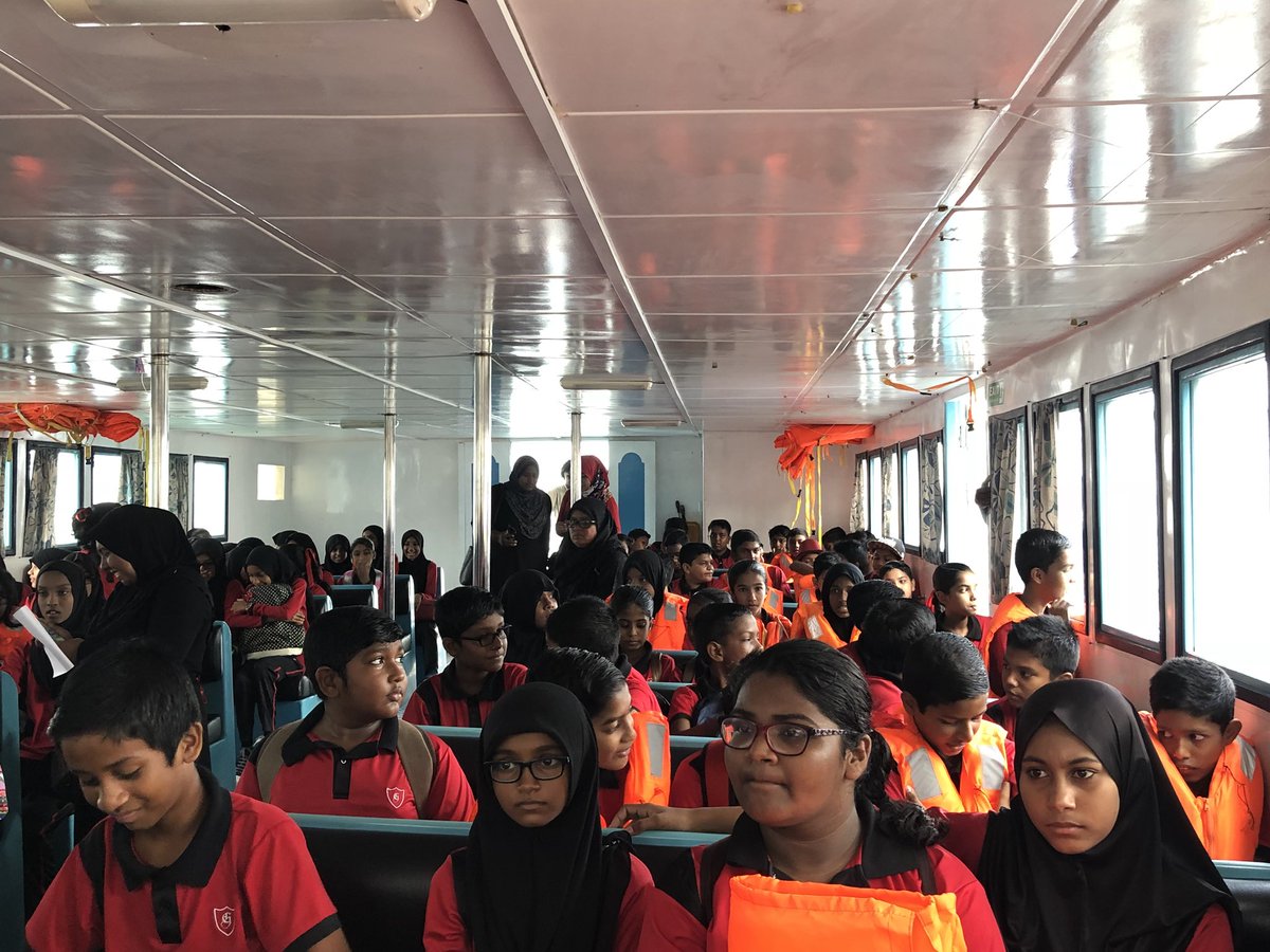 ShithaE's tweet photo. @GhaazeeSchool grade 6 students on the way to K. Hura to observe the mangrove #intergratedlearning #newexperience #adventure #Ghaazee2018 @aishathshiham @EducationMV @ecocare_mv @UfaaMv https://t.co/up89ftydfi