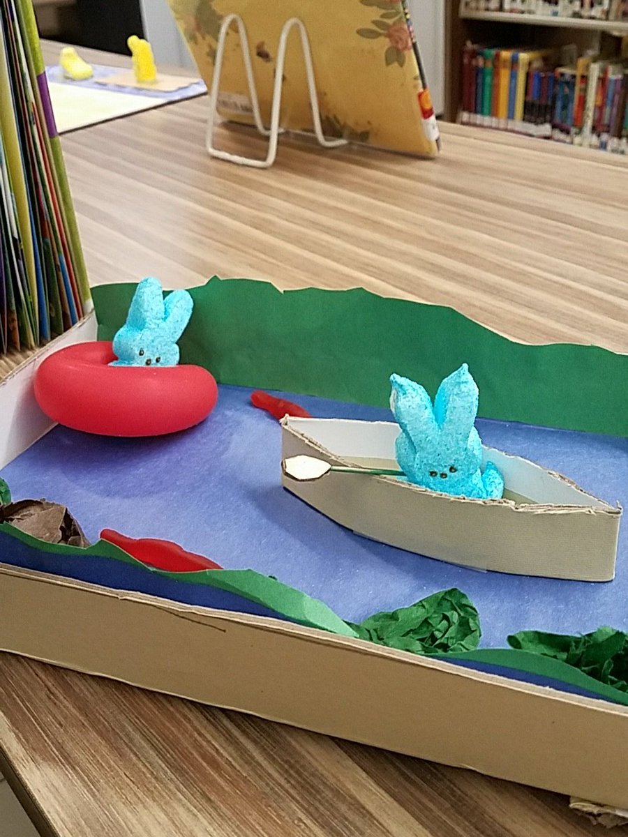AmyKurka's tweet photo. Peeps projects in the library. Second grade makers.  #steam
#stem https://t.co/8z28g7N2oY