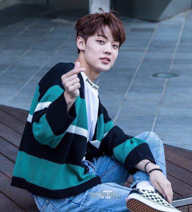 kna41's tweet photo. #Chan #ILoveACE https://t.co/Z70m23lBKR