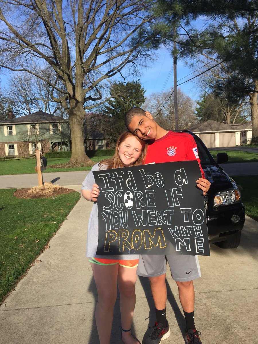 BCProm2018's tweet photo. Dom reached his goal! https://t.co/JCFdDOUXku