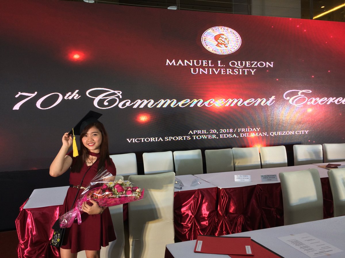 sarinakeyt's tweet photo. One tough journey but through God's grace, we made it! 🎓💪
To God be all the glory! 👆 https://t.co/4BQ8O3H7Op