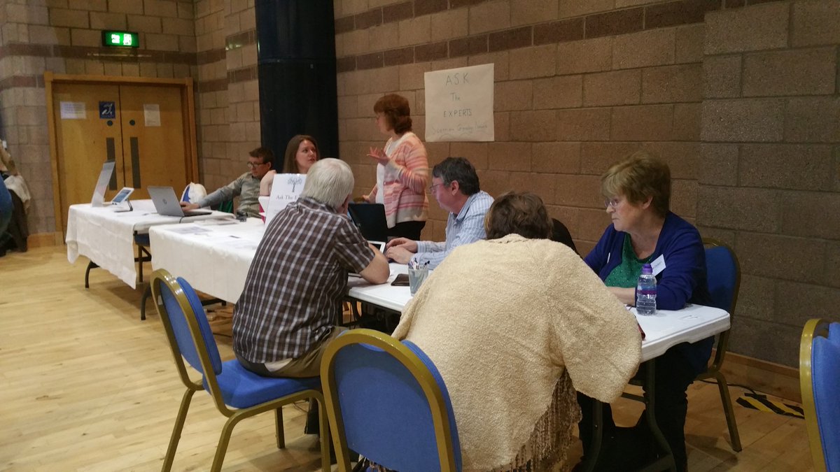ScotGenNet's tweet photo. Our 'Ask The Expert' stand at #SAFHS2018 is up and running - if you're at the show and would like some advice come and book a slot! #ScotGenNet #SAFHS #Genealogy #AncestryHour https://t.co/8cTRkAaiSh