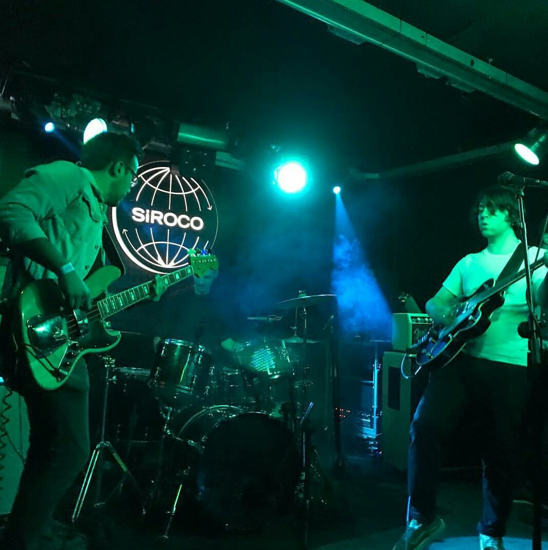 HotSnowBand's tweet photo. Gracias @Rookie_Produc por llevarnos ayer a @SirocoSala Un auténtico lujo que esperamos repetir! Thank youuuu! https://t.co/zY8BQ8unuw