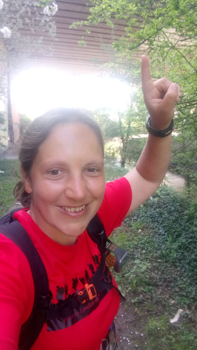 lizzierunning's tweet photo. I'm inside the M25!! #FootstepsoftheFallen #ww1 #ukrunchat https://t.co/9cJ4N7IG03