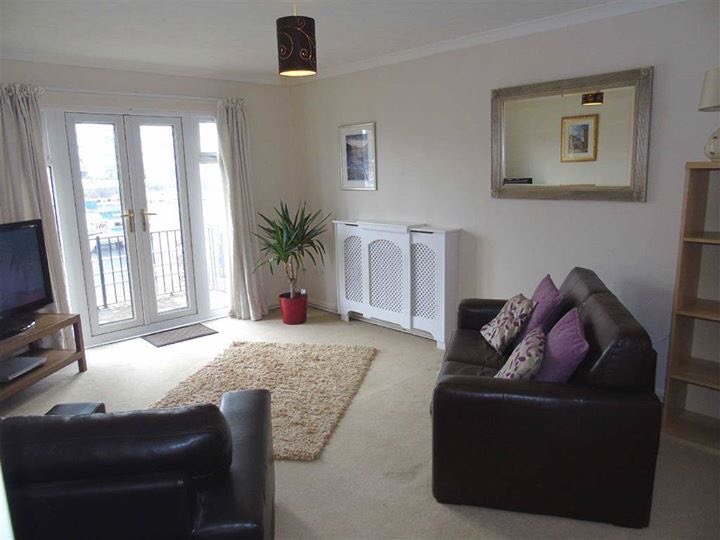 Another success for Dawsons with Marina branch matching their database with a new 2 bedroom property, securing a sale on FIRST VIEWING before it was available on the portals.