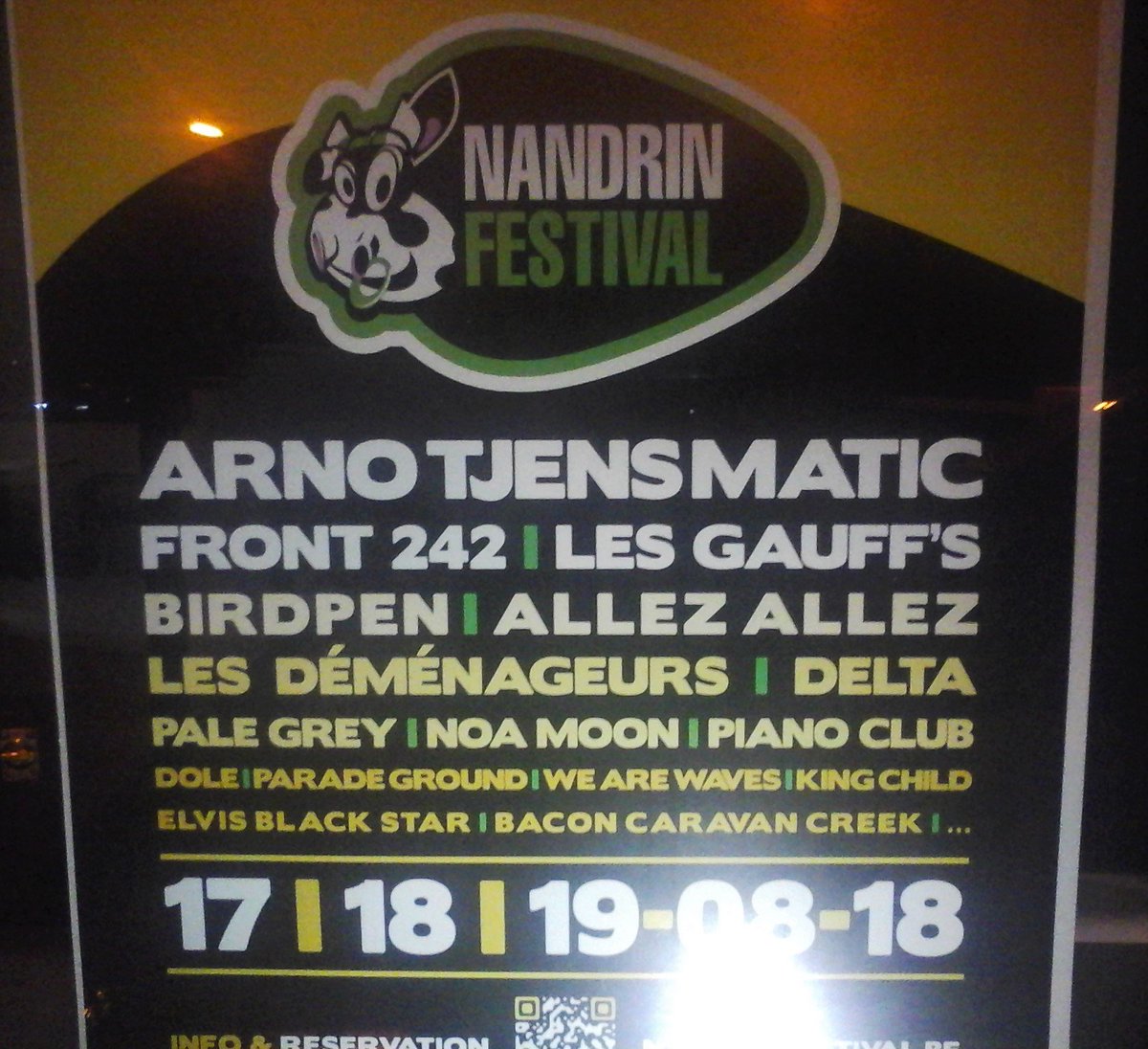 Jeff__Selway's tweet photo. @BirdPen @PledgeMusic @Botanique so great and thanks for the gift ! i already saw your name here around Liege #festival #countryside #greatlivebands #BirdPenOnTour #TSWWE https://t.co/sb6ZPKSxnG
