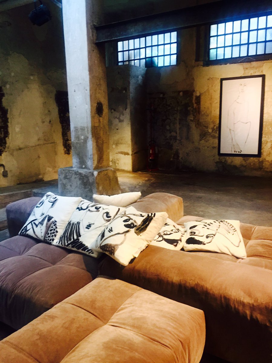 MICROmacroLab's tweet photo. #Kiasmo &amp; #AntonioMarras creative collaboration for a unique #Design at #NonostanteMarras #MilanoSalone #MDW18 #fashion&amp;design https://t.co/nM9gXUFgEU