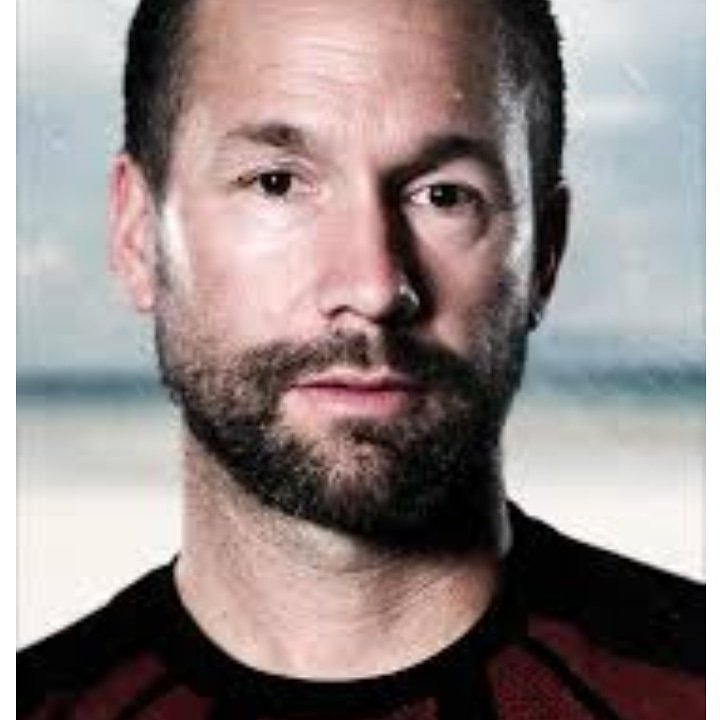 KReunification's tweet photo. C l'heure de la réunification. Les embassadeurs (Dylan et Yassin) décident sans aucunes hésitation d'éliminer Ludovic qui lui est tres ému #Reunification #embassadeur #KohLanta https://t.co/TLDJMpby6F