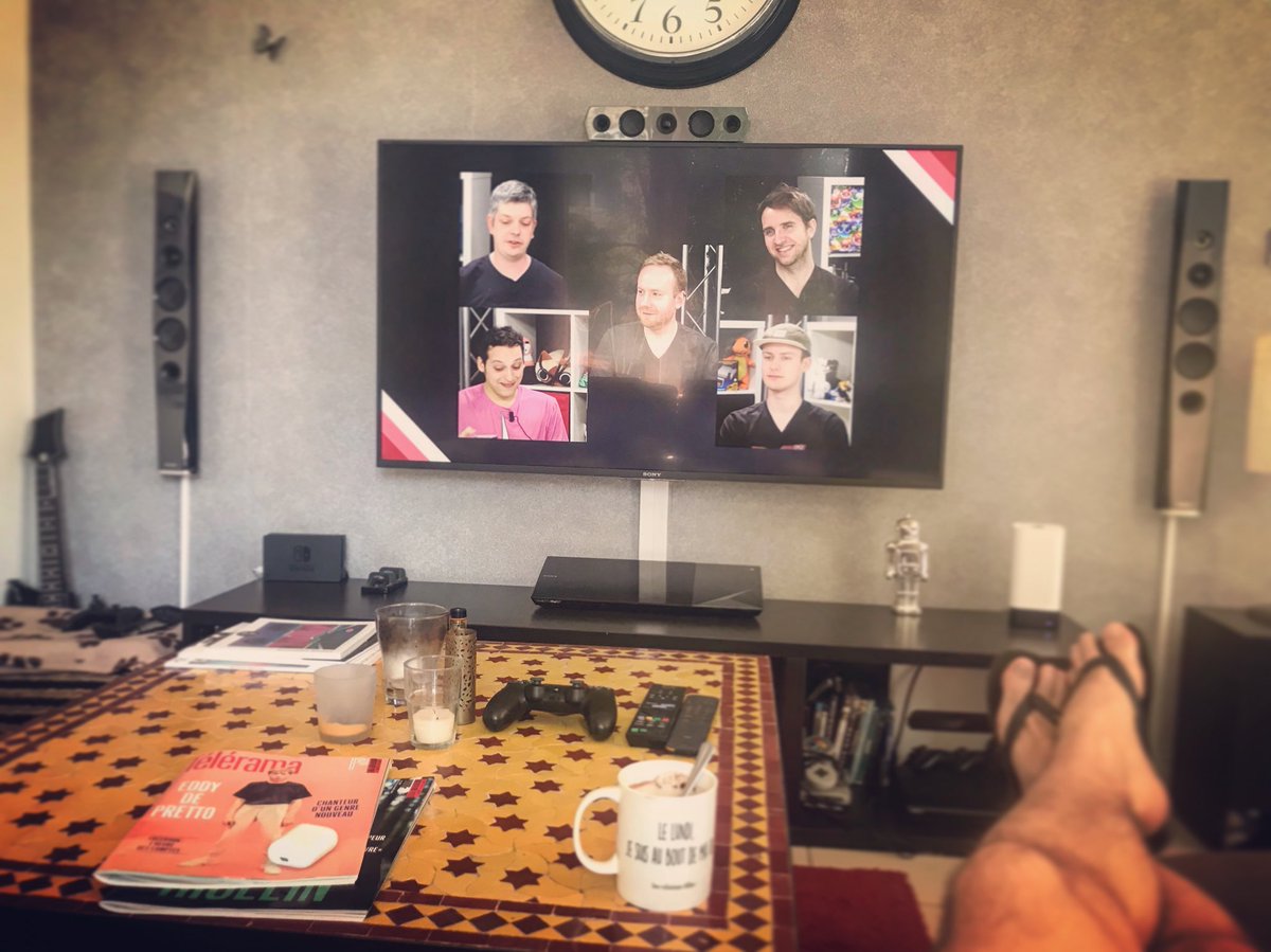 MonsieurNours's tweet image. Il fait beau, il fait chaud ! Mais pourquoi mettre les pattes dehors quand on peut regarder @Gamekult L’émission ?
#htcvivepro #soulcalibuuuuuurrrrsix