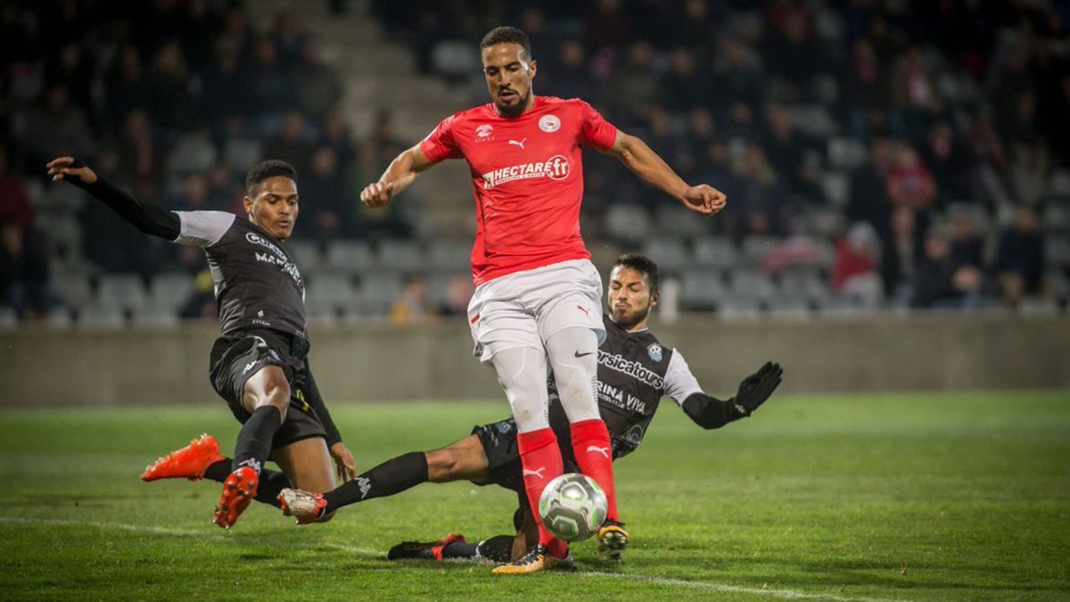 Morocco2026_EN's tweet photo. #RisingStar 🏅
The #Moroccan striker @RachidALIOUI17 is in the midst of a wonderful season with his club @nimesolympique | The 25-year-old star has already found the net 14 times in just 33 games
#Generation2026 🇲🇦 https://t.co/NLrNWlYysh