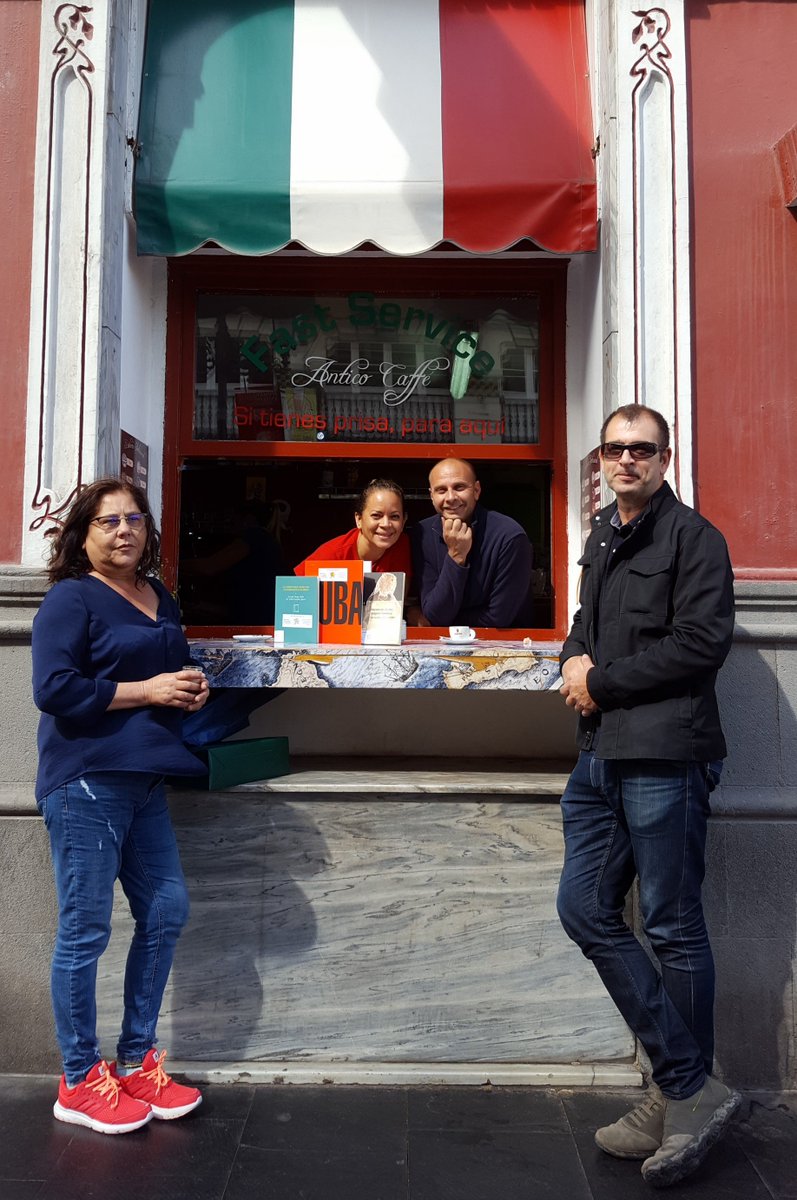 casadecolon's tweet image. Lo prometido es deuda y ya liberamos libros de historia, arte, literatura, en nuestro entorno de Vegueta #LPGC, en el #BookCrossing que organizamos con el @CAAMGranCanaria para celebrar el #DíadelLibro, No los desampares. Recuerda: recoge, lee y comparte 📚😊
#BookcrossingMuseos