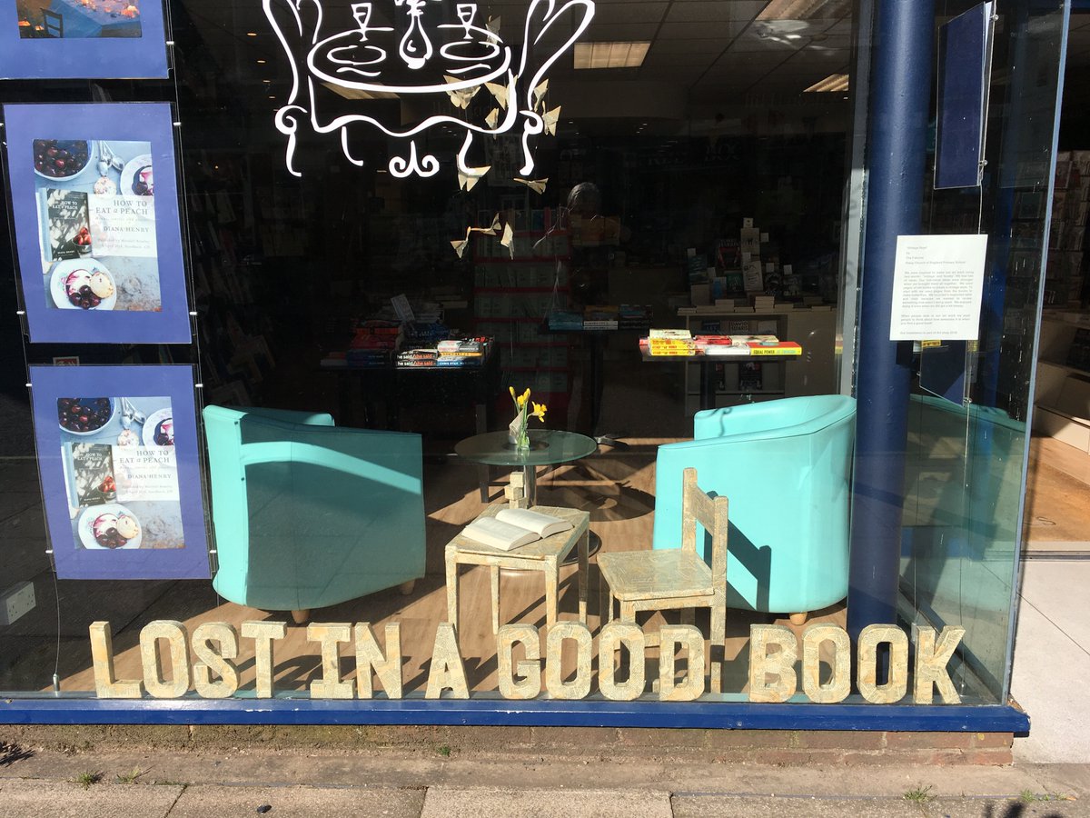 _onetreebooks's tweet photo. Fabulous artwork by Steep Primary in our window today, part of #artshop2018 organised by @DunhurstArt - check out the rest of the Lavant St shops too! #petersfield #art #lavantstreet #shoplocal https://t.co/T40BWYcHzg