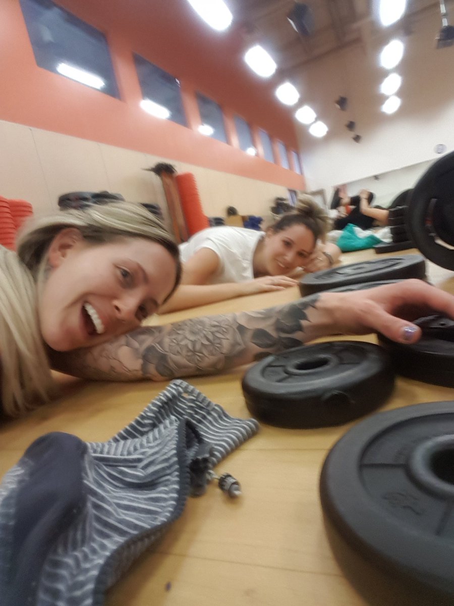 KennnnnnnyB's tweet photo. The actual face I make when the instructor says more push ups .. but this is what makes us strong is having someone to push us harder!! Thanks #goodlife #goodlifefitness #GL39Strong #strong @ashleykandice https://t.co/pubAuebnaa
