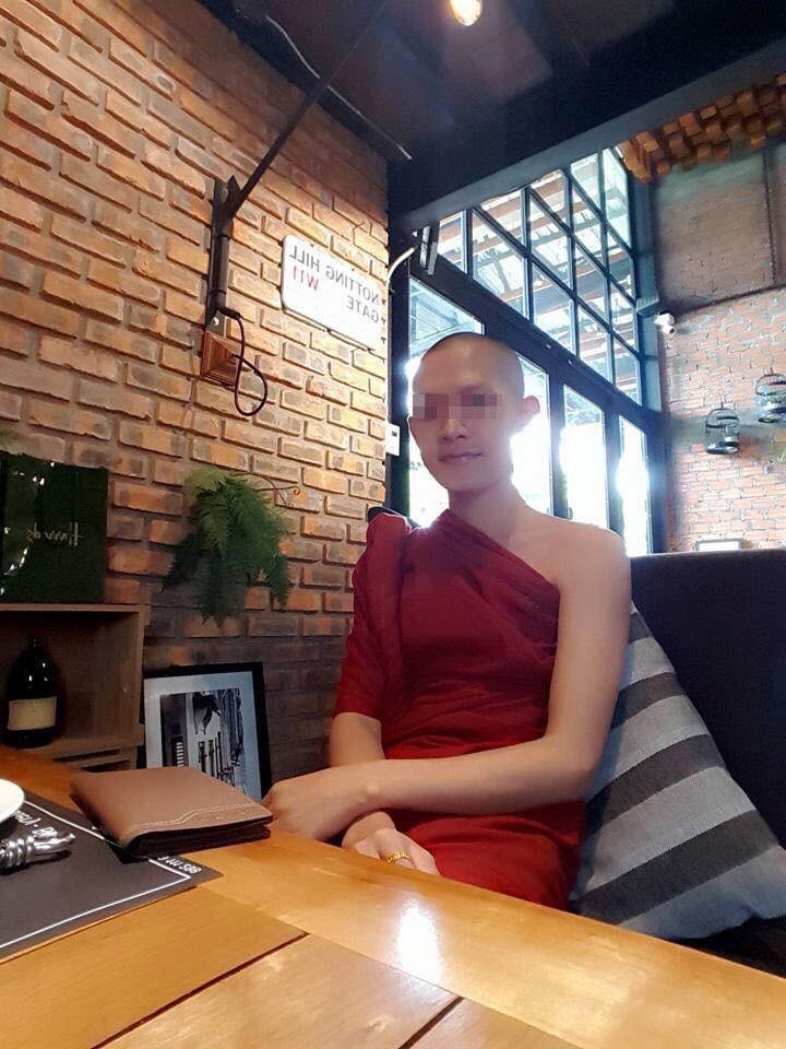 noppadon_dmc's tweet photo. อากาศร้อนจัง หลบมาวิปัสสนาในร้านกาแฟละกัน
//สะบัดบ๊อบสวยๆ 👩🏻 https://t.co/mnTdNVv6t8