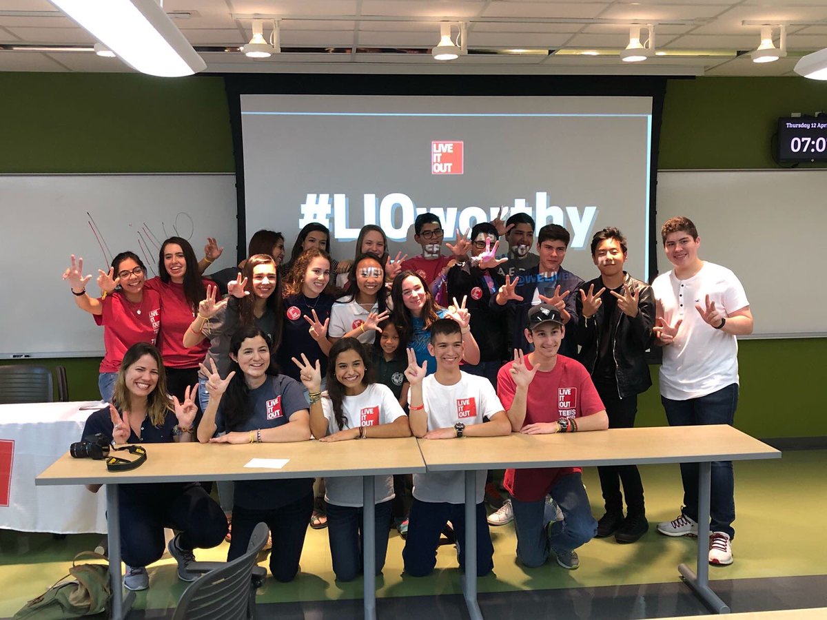 weliveitout's tweet photo. 👊🏼Great time at Worthy! Can’t stop, won’t stop... spread the word that you too are worthy. #teensforteens #LIOworthy https://t.co/7cXPDIdwq0