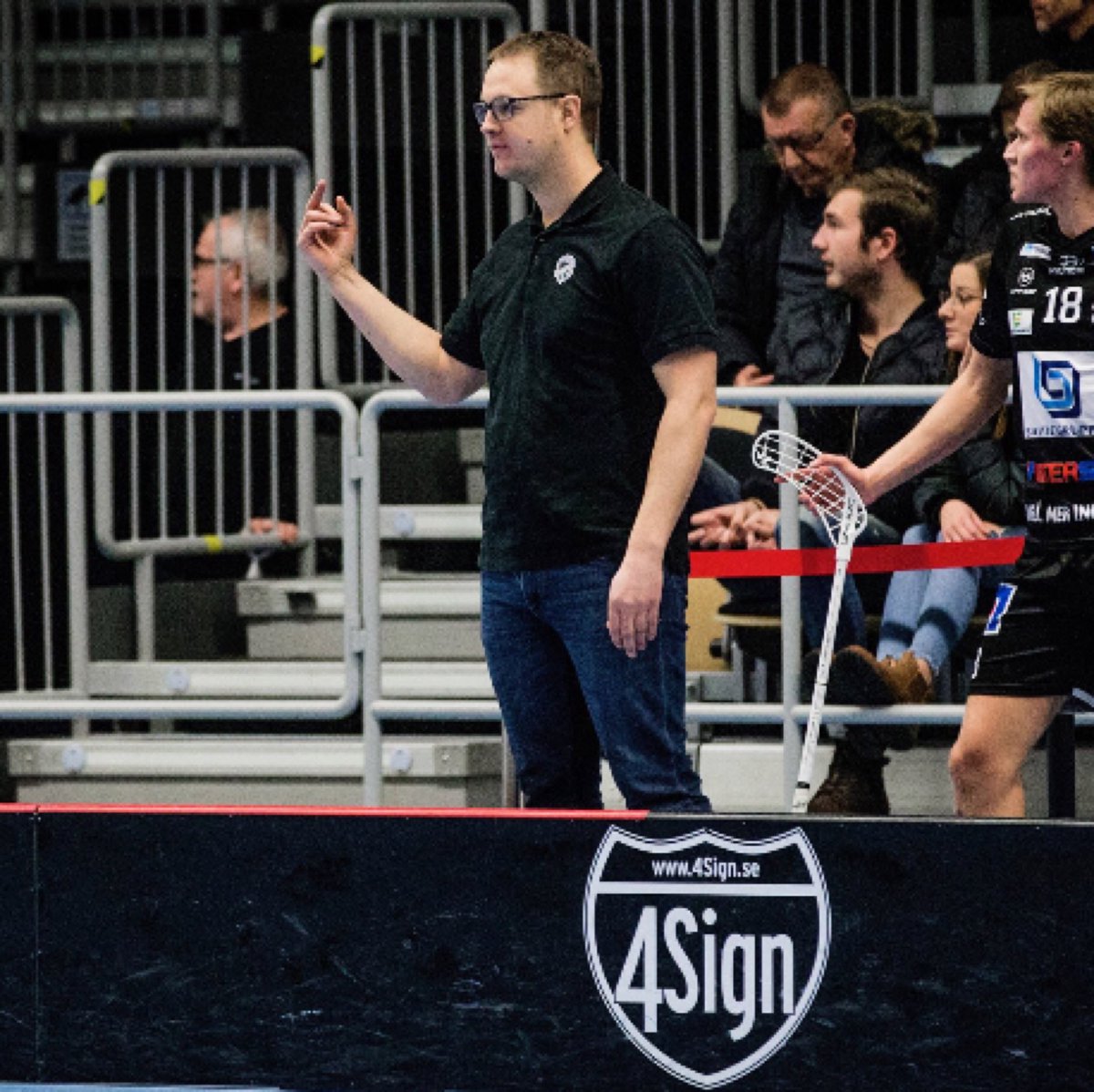 hjortpics's tweet photo. Haters gonna say it’s fake 🖕🏻👓🌟 https://t.co/NKvxr1ituF
