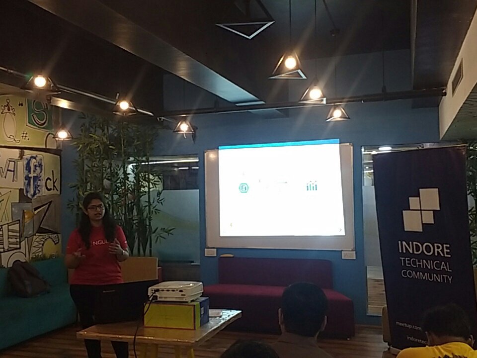 rohitjangid96's tweet photo. 2nd session on Angular with Azure by Srishti Jain. 
@indoretechcom
@msdevindia
#GlobalAzure https://t.co/6clvraSMN5
